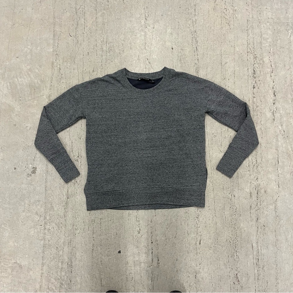 Athleta Gray Crewneck Sweater Relaxed Fit